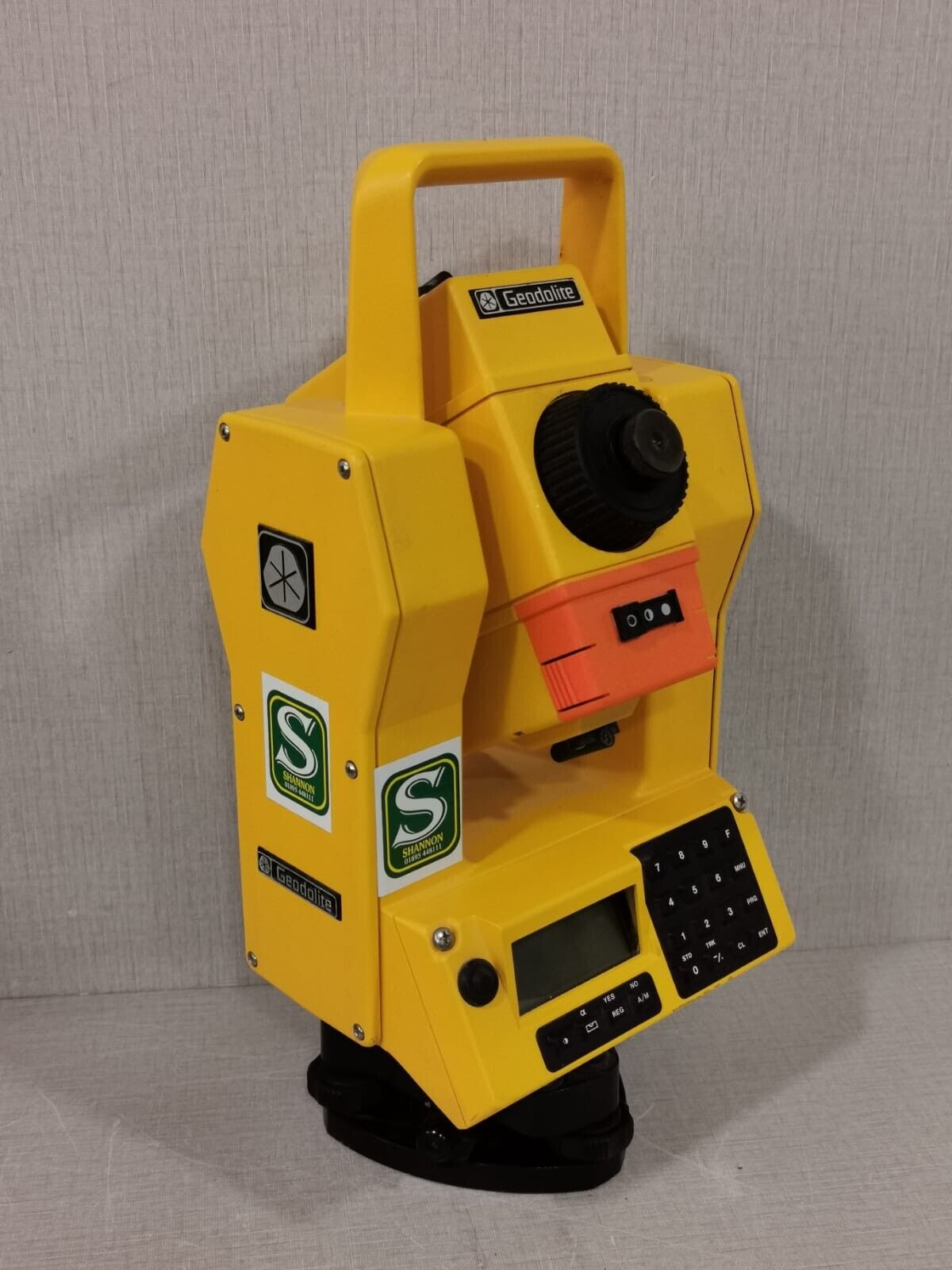 Used GEODOLITE GDM 504 571 145 070 TOTAL STATION WITH 2 BATTERIES ...